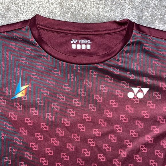 Yonex Very Cool Dry Performance Tournament Crewneck Red T Shirt Tennis Polo S - Picture 4 of 5